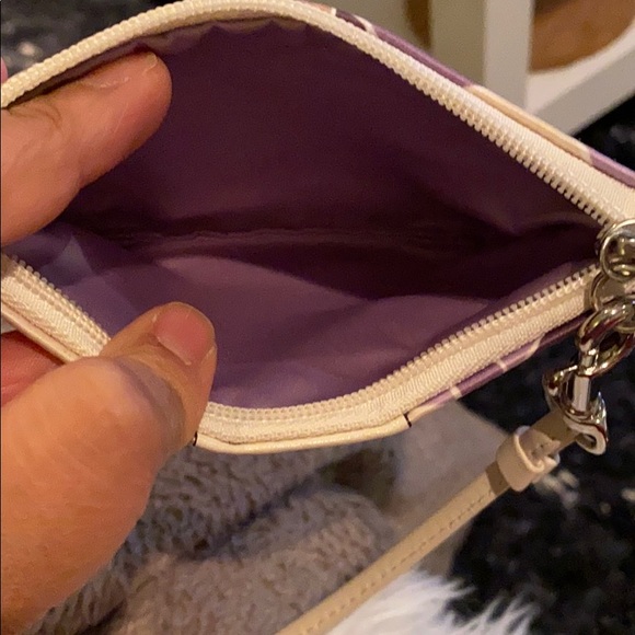 Coach wristlet - Picture 3 of 3